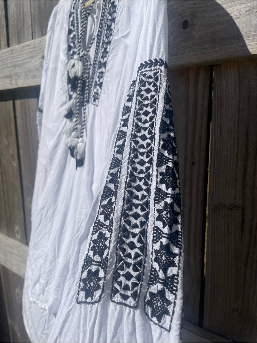 blue island White Tunic with Black Embroidered Trim Size M - Picture 4 of 14